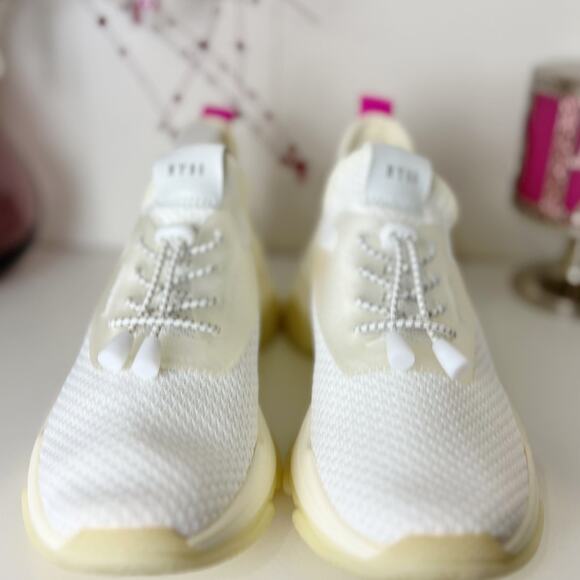 Steve Madden Myles Low Top Chunky Heel Athletic Sneakers White Size 8.5M NWB - Picture 14 of 16